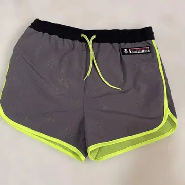 마크앤로나 숏팬츠