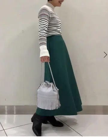 IENA 이에나 TW 세미 플레어 스커트 36 사이즈