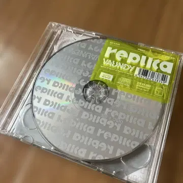 VAUNDY 앨범 replica