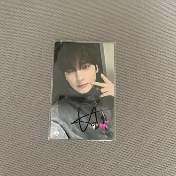 TXT 휴닝카이 친필 사인