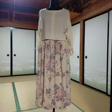 꽃무늬 플레어 롱 원피스 반팔
