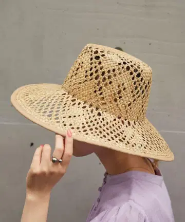 베넬리 몬타코네 스트로 파이핑 캉캉 모자