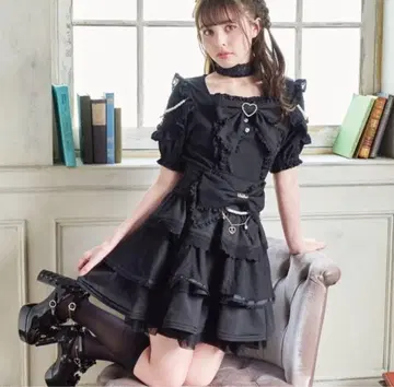 LIZLISA 반팔 상의 정품 지뢰계 지뢰 양산형 블랙 리즈리사
