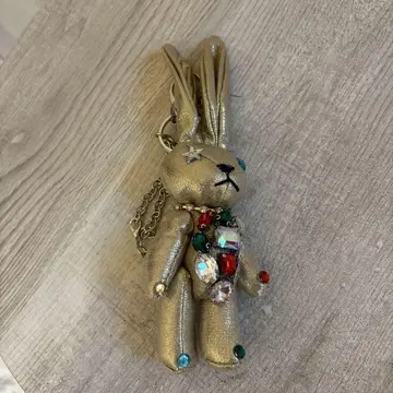 펑크 토끼 키링