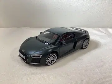 교쇼 1/18 Audi R8 V10 플러스 쿠페 카모플라주 그린