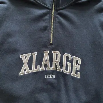 XLARGE 하프 지퍼