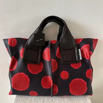 kawakawa wet 토트백 새상품