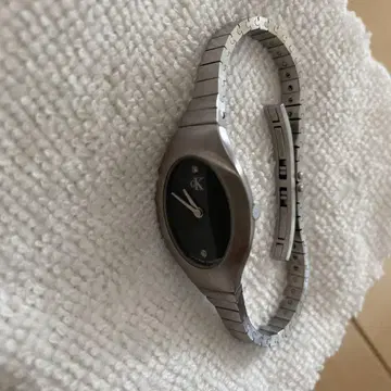 Calvin Klein 손목시계