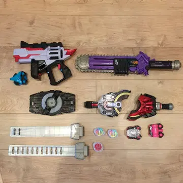 [ 가격 인하! ] 가면라이더 기츠 완구 세트