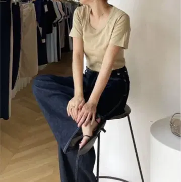 새상품급 searoomlynn Circle 넥 코튼 스팬 T셔츠 라떼