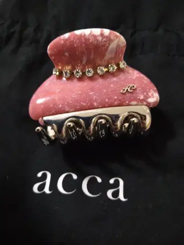 [ acca ] 컨디션 최상 아카 헤어 클립 핑크