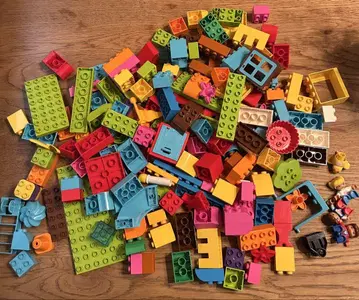 LEGO 듀플로 묶음 판매 (피규어 포함)