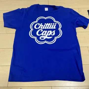BiSH 치치캡스 T셔츠