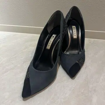 DIANA 블랙 글리터 하이힐 펌프스