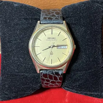 SEIKO GRAND QUARTZ 4843-8100 골드