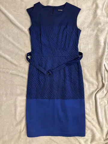 marimekko(마리메꼬) 슬리브리스 원피스 34