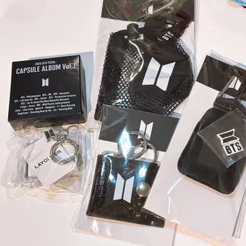 BTS 방탄 캡슐 앨범 뷔 케이스 머치 V