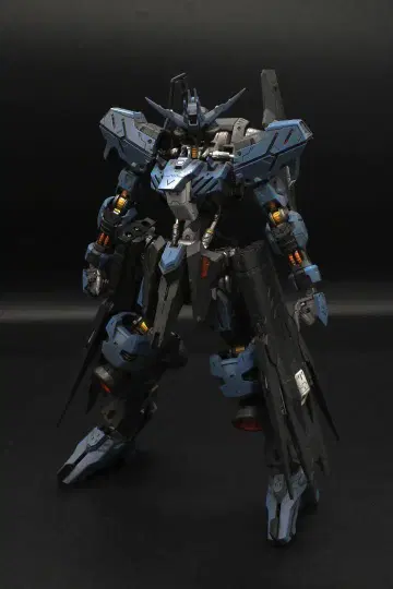 MG 건담 비다르 도색 완성품
