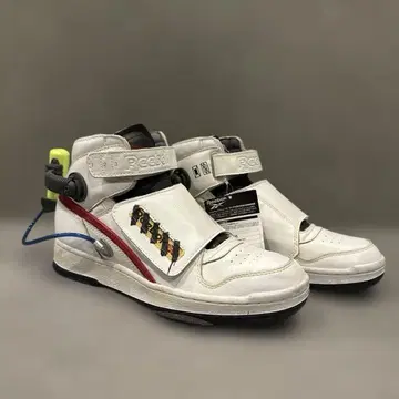 미사용품 택 포함 Reebok 에이리언 스탬퍼 x 고스트버스터즈