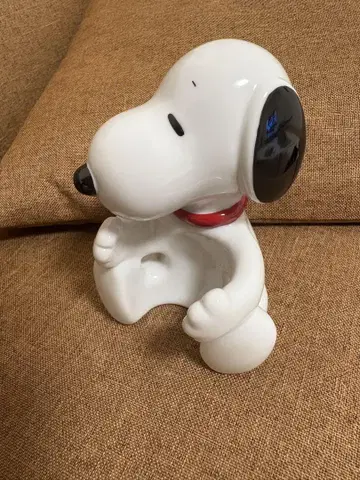스누피 입상