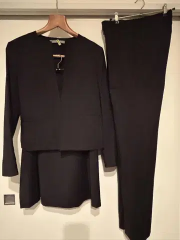 Theory Luxe 네이비 수트 3세트