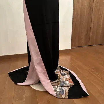 밑단 끌림 허리 아래 순수 실크 블랙 전통 예복 기모노 핸드메이드
