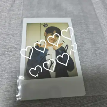 TEMPEST 형섭 친필 사인 폴라로이드