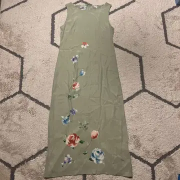 [새상품급] LAURA ASHLEY 로라 애슐리 꽃무늬 원피스