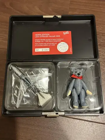herpa 헬파 비행기 모형 보잉 707-300 Levis 1/500