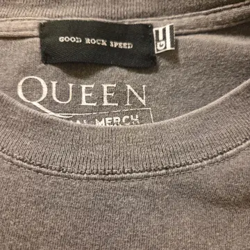 T셔츠 QUEEN