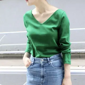 AURALEE IENA 오라리 이에나 별주 V넥 티셔츠 그린