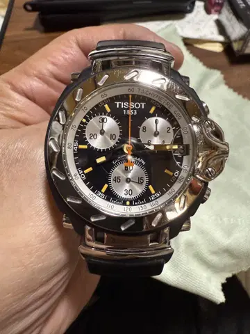 TISSOT T-RACE T472 Swiss made 중고