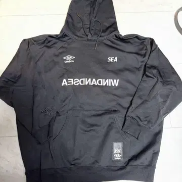 WIND AND SEA UMBRO 후드티