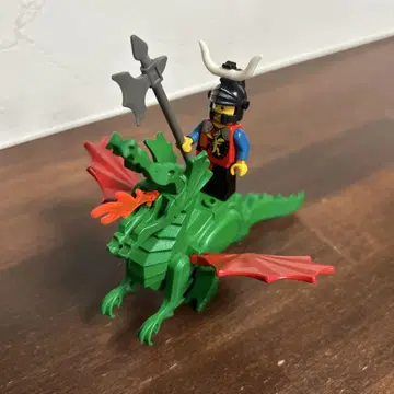레고 LEGO 드래곤과 미니 피규어 세트