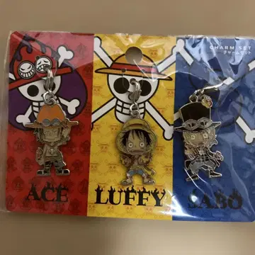 ONE PIECE ACE 루피 사보 참 세트