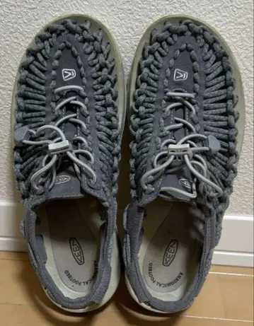 KEEN 유니크 샌들