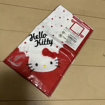 레트로 헬로키티 런치 크로스