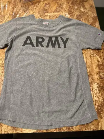 분위기 발군! 챔피온 ARMY 티셔츠 리버스 위브 날염