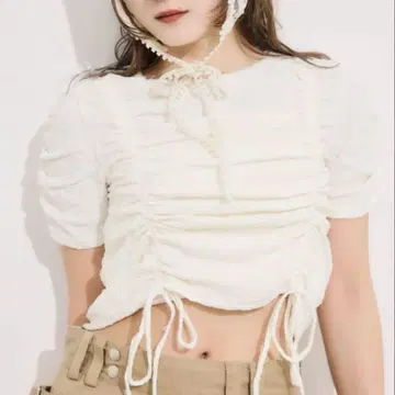 SHIRRING CUT TOPS 셔링 컷 상의