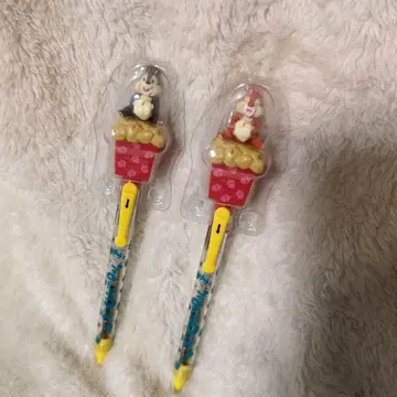 초레어 칩과 데일 액션 볼펜 레트로