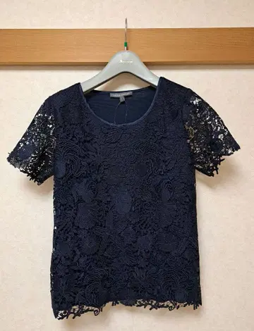LAURA ASHLEY 티셔츠 새상품