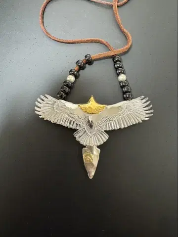 고로즈 이글
