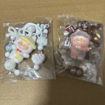 라부부 스트랩 화이트와 브라운