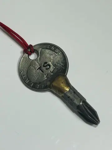톰 색스 Quarter Screw Necklace 쿼터 스크류