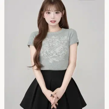 다리치 DR 비쥬 플라워 니트탑