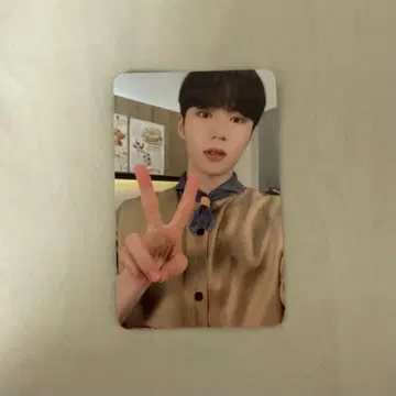WEi 준소 트레이딩 카드