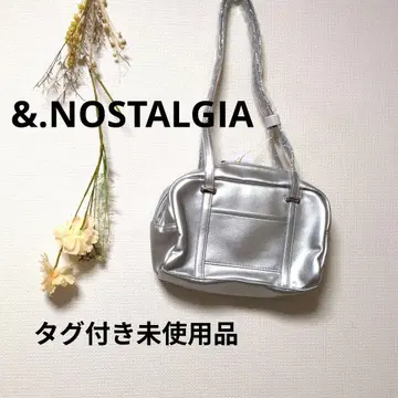 &.NOSTALGIA 앤드도트 노스탤지어 박스 스퀘어 백