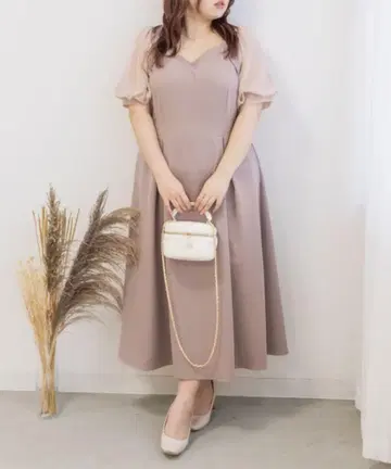 시착만 한 새상품급 쿠레트 핑크 3L 시어 5부 소매 원피스