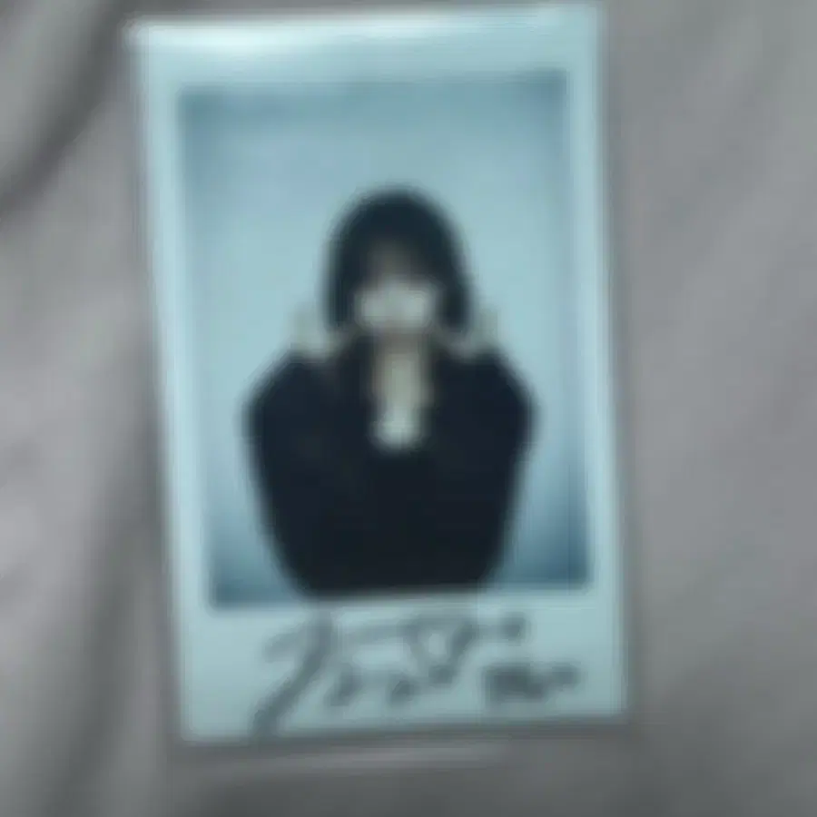 tripleS VV ポラロイド　チェキ　へリン　Hyerin 혜린 4K) [NPOP CAM] tripleS VV(트리플에스 VV) HyeRin 'Hit the