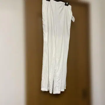화이트 와이드 팬츠